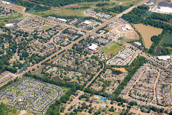 brookchase-apts-air-0514-045