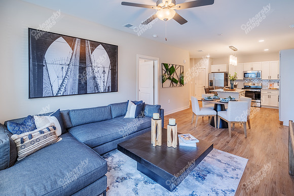 1700-red-grove-int1125