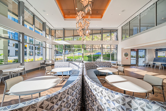 2060-peachtree-int-w1072