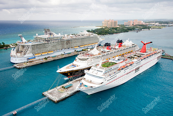 oasis-of-the-seas-610