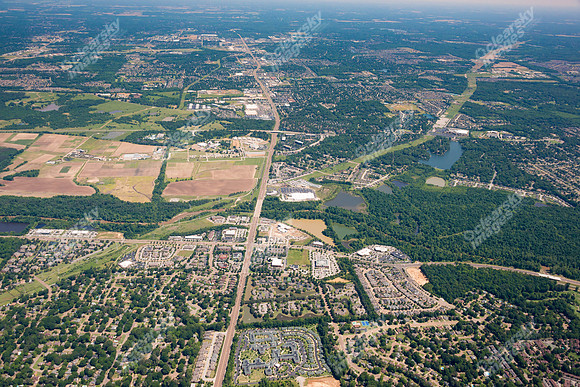 brookchase-apts-air-0514-042