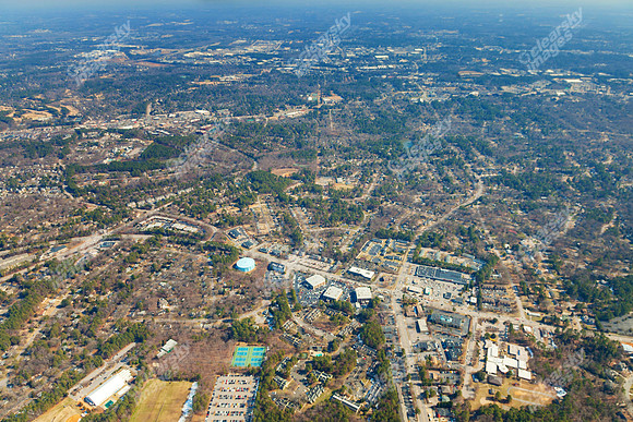 six-forks-square-0214-118