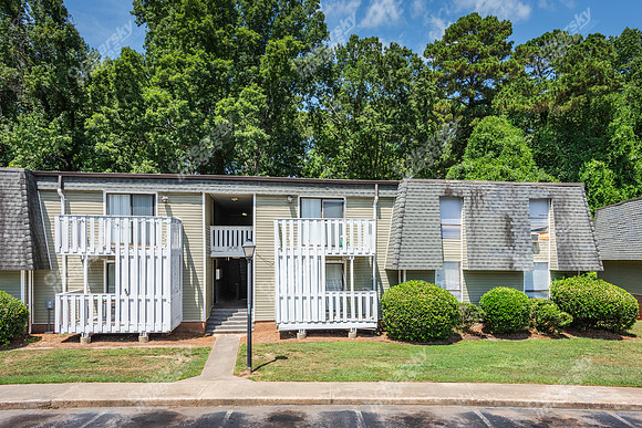 200-berryhill-ext3264
