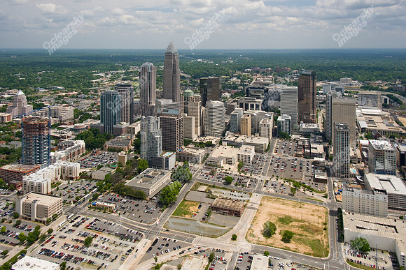 charlotte-CBD-helo-0409-543