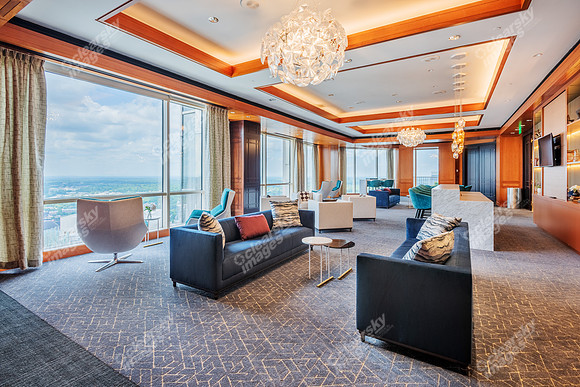 301-s-college-int7053