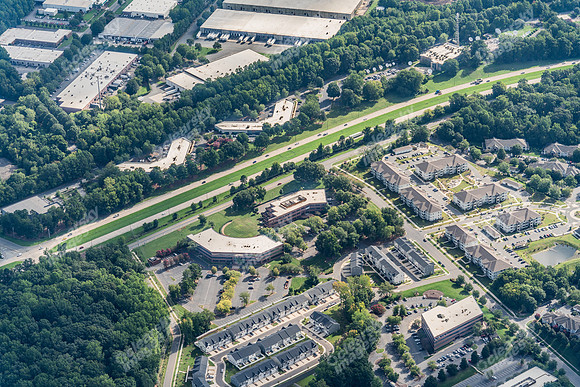 4824-parkway-air1198