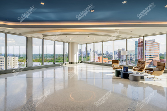 2060-peachtree-int1692