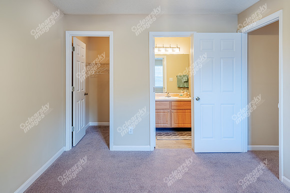 350-powell-int01549