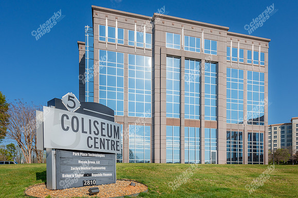5-coliseum-ext8670