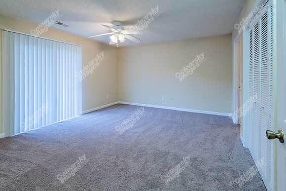 350-powell-int01339