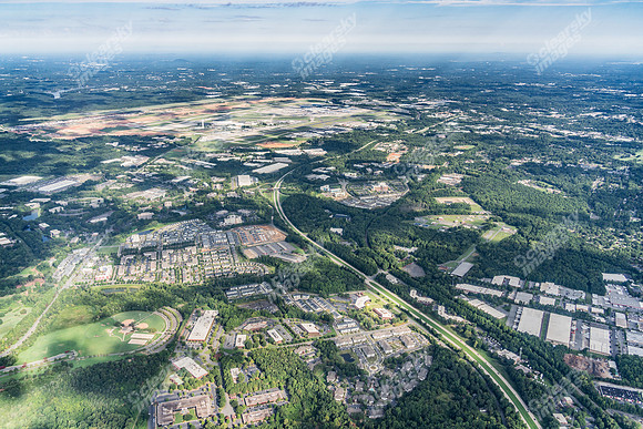 4824-parkway-air1144