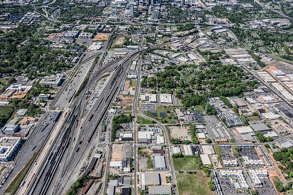 1801-n-tryon-air-9863
