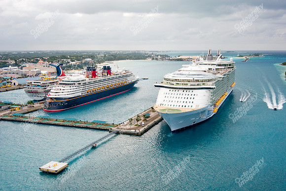 oasis-of-the-seas-640