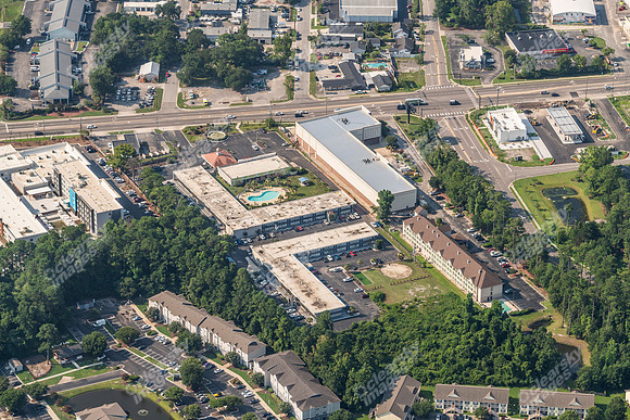4903-market-air5281