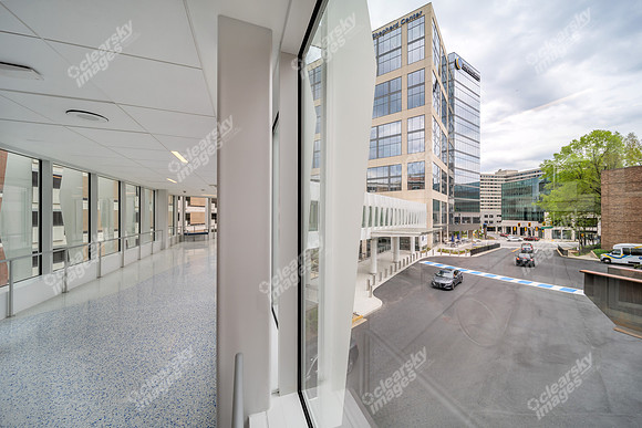 2060-peachtree-int-m3889