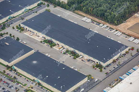 11800-n-lakeridge-air7401