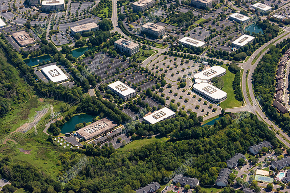 10000-ballantyne-air1722