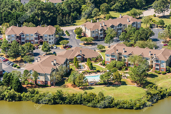 bell-preston-apts-air-4630