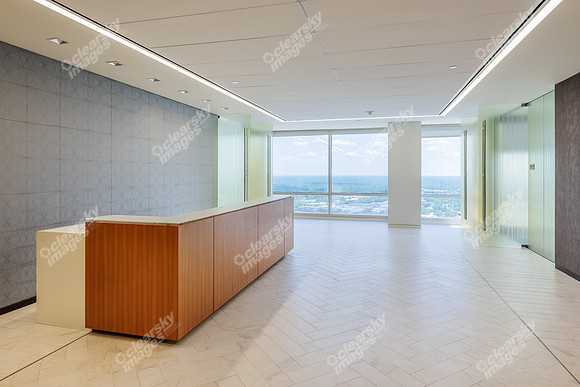 301-s-college-int6868