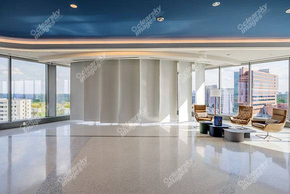 2060-peachtree-int1697