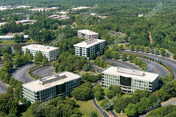 lakepointe-business-park-560
