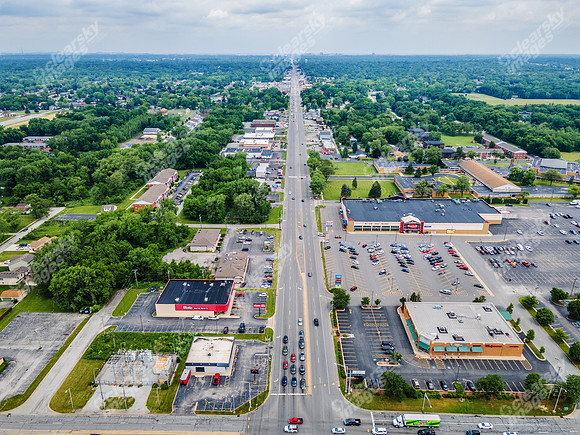 6060-broadway-drn-0630