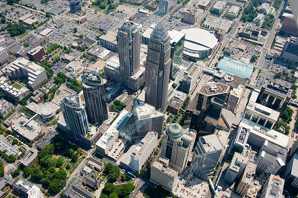 charlotte-airplane-skylines-2010-04-024