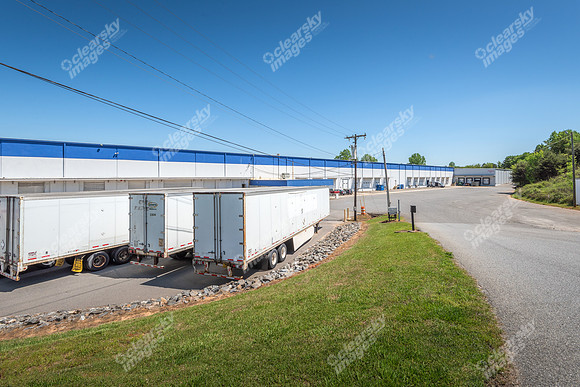 1224-isley-ext6195
