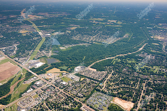 brookchase-apts-air-0514-036