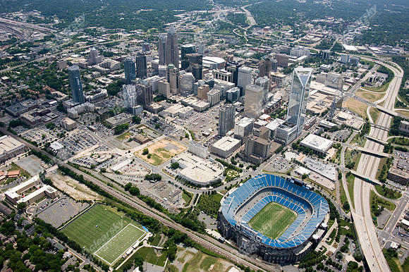 charlotte-airplane-skylines-2010-05-041