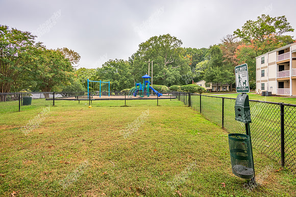 5518-w-market-ext0209