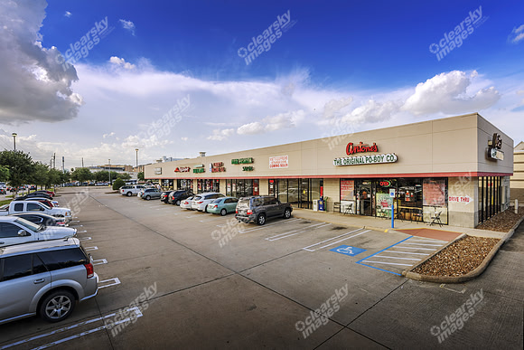 shops-3-corners-ext-5326