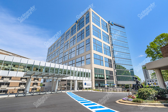 2060-peachtree-ext0455
