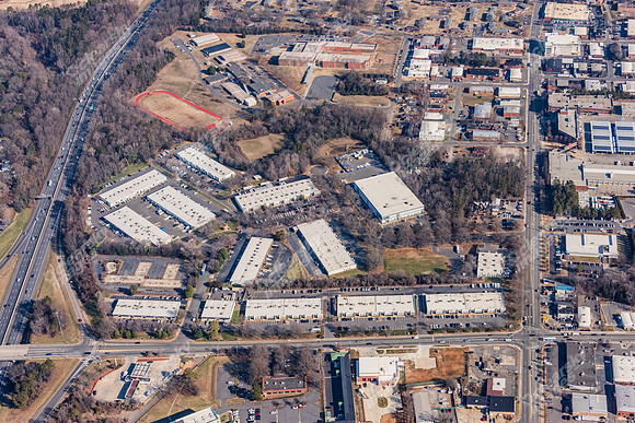 3440-vardell-ln-air-9162