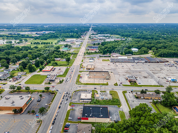 6060-broadway-drn-0597