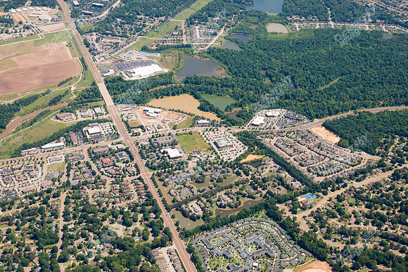 brookchase-apts-air-0514-039