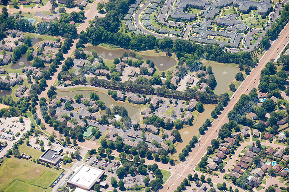 brookchase-apts-air-0514-027