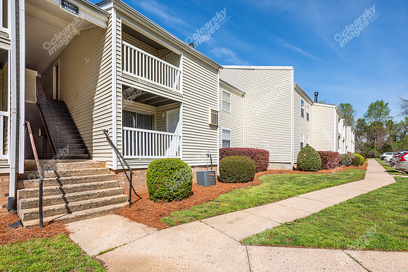 1701-hudson-ext9306