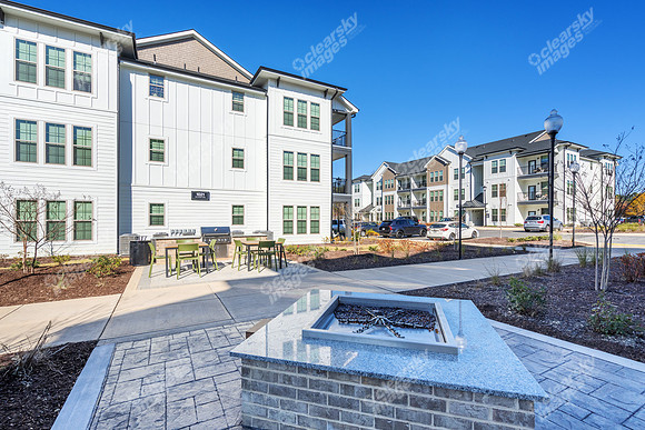 1700-red-grove-int3462