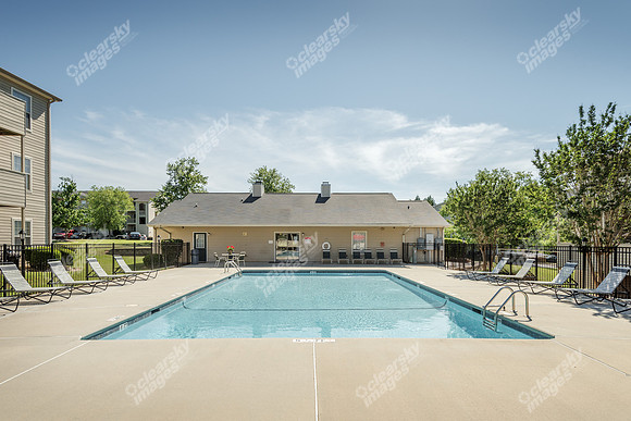 cypress-run-columbia-apts-ext-5853