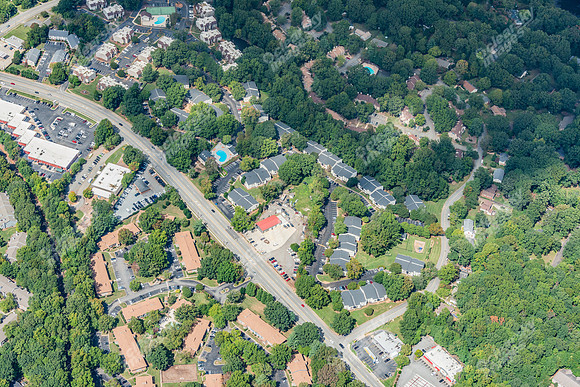 5518-w-market-air1847