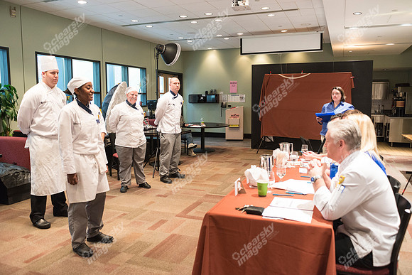 group-judging-294