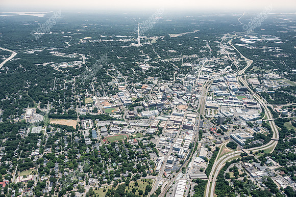 710-w-main-air-7956