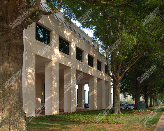 Rotunda 28