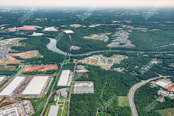 2690-commerce-air0327