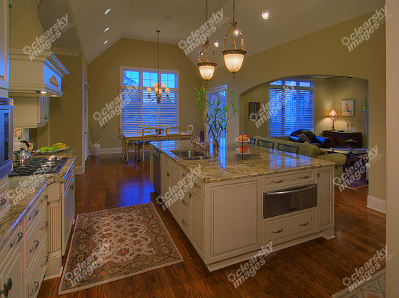 7605 Stonecroft Kitchen 02