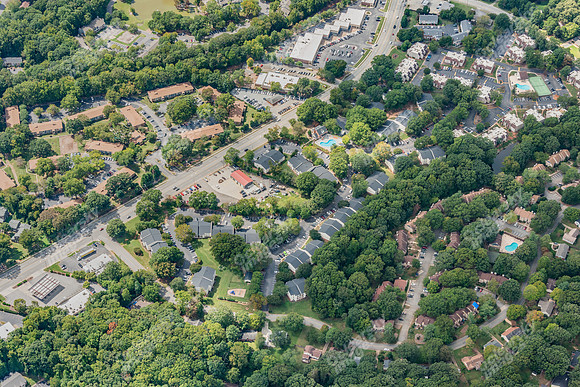 5518-w-market-air1849