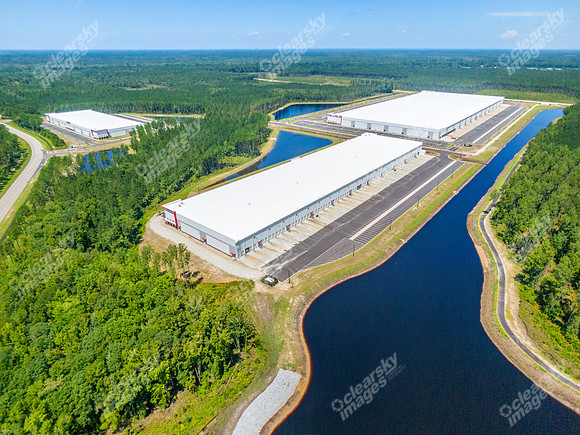 1129-camp-drn13461