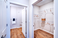 1700-red-grove-int1320