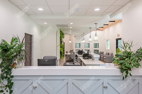CarolinaPetsAnimalHospital_Reception_Area051